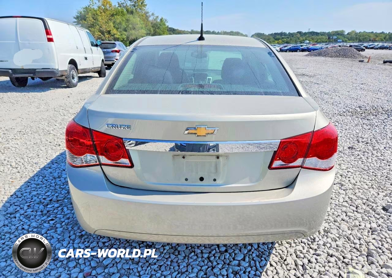 2013 Chevrolet Cruze Ls VIN:1G1PA5SH3D7312458 - 6