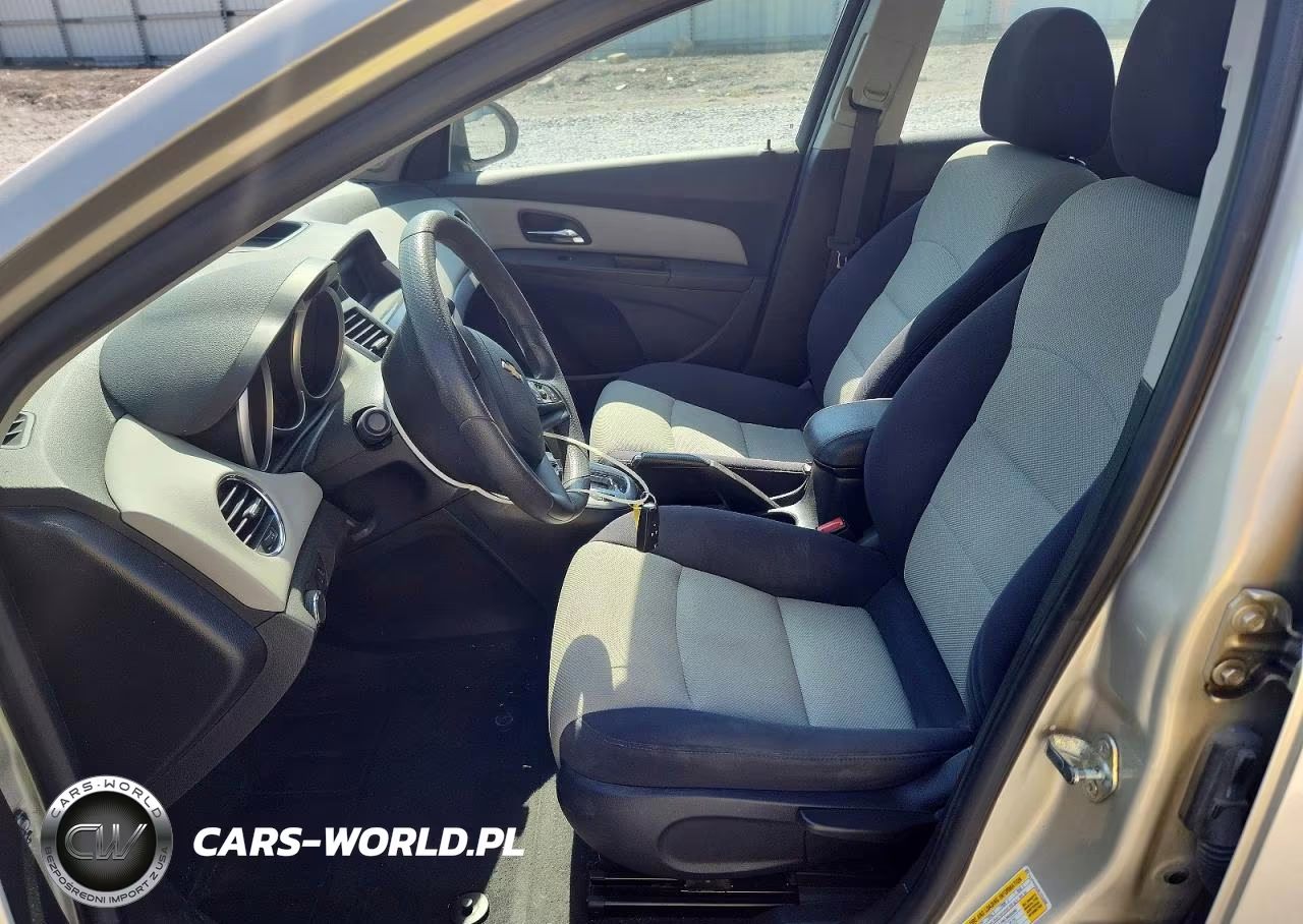 2013 Chevrolet Cruze Ls VIN:1G1PA5SH3D7312458 - 7