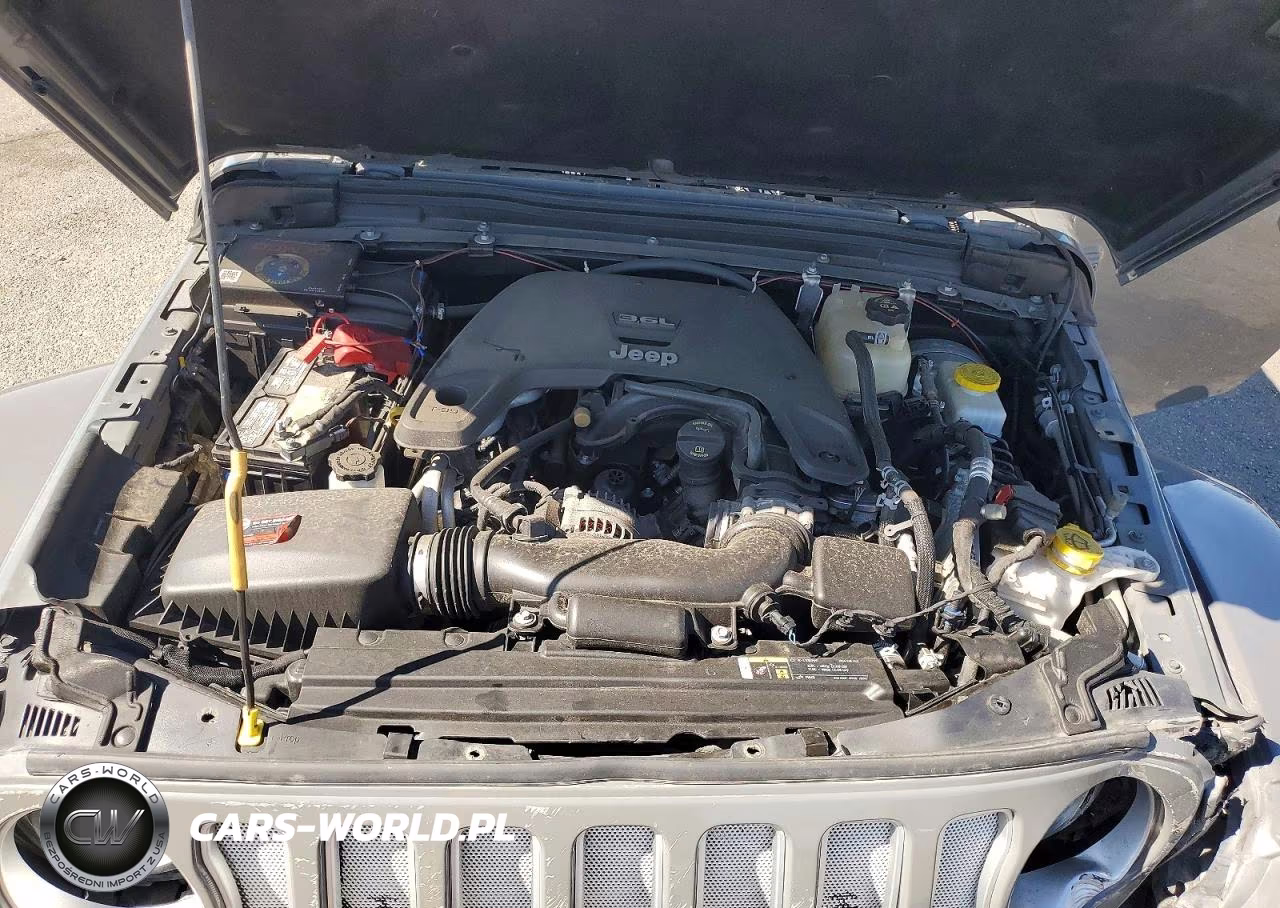 2019 Jeep Wrangler Unlimited Sahara VIN:1C4HJXEG9KW570948 - 12