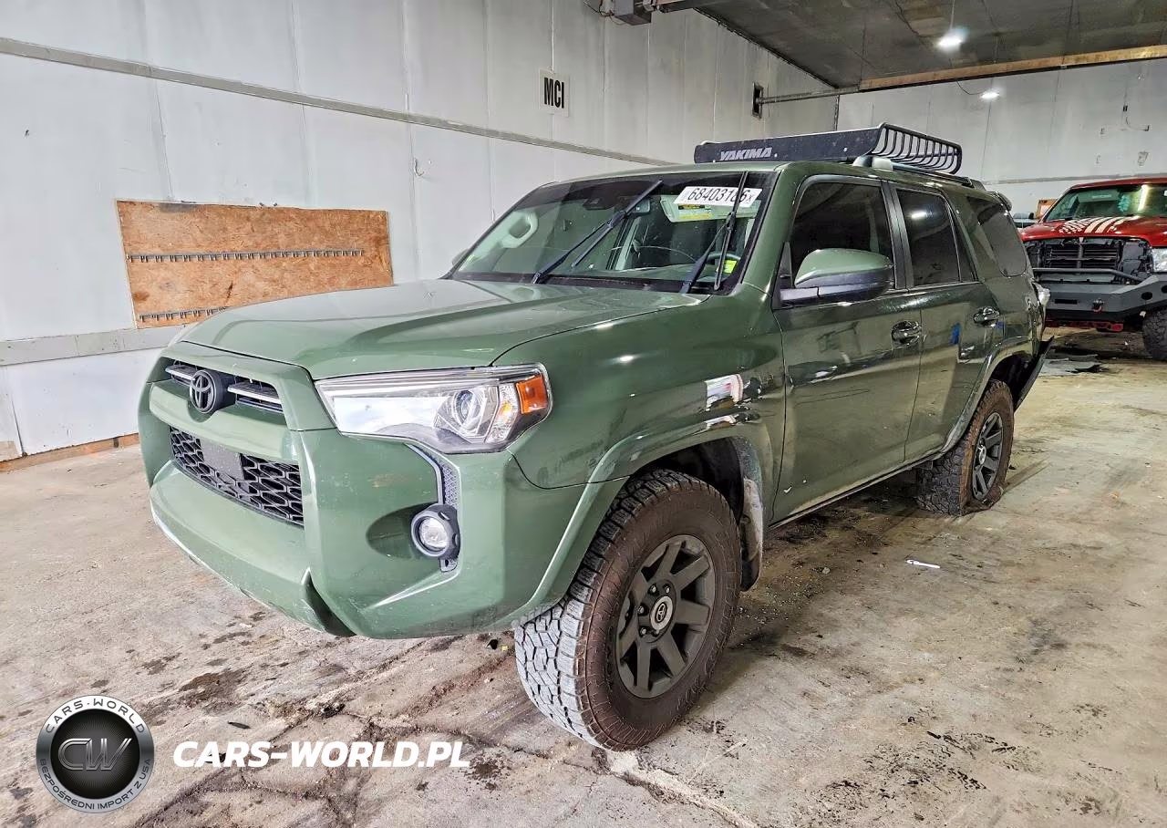 2021 Toyota 4Runner Trail Edition VIN:JTEBU5JR8M5885852 - 1