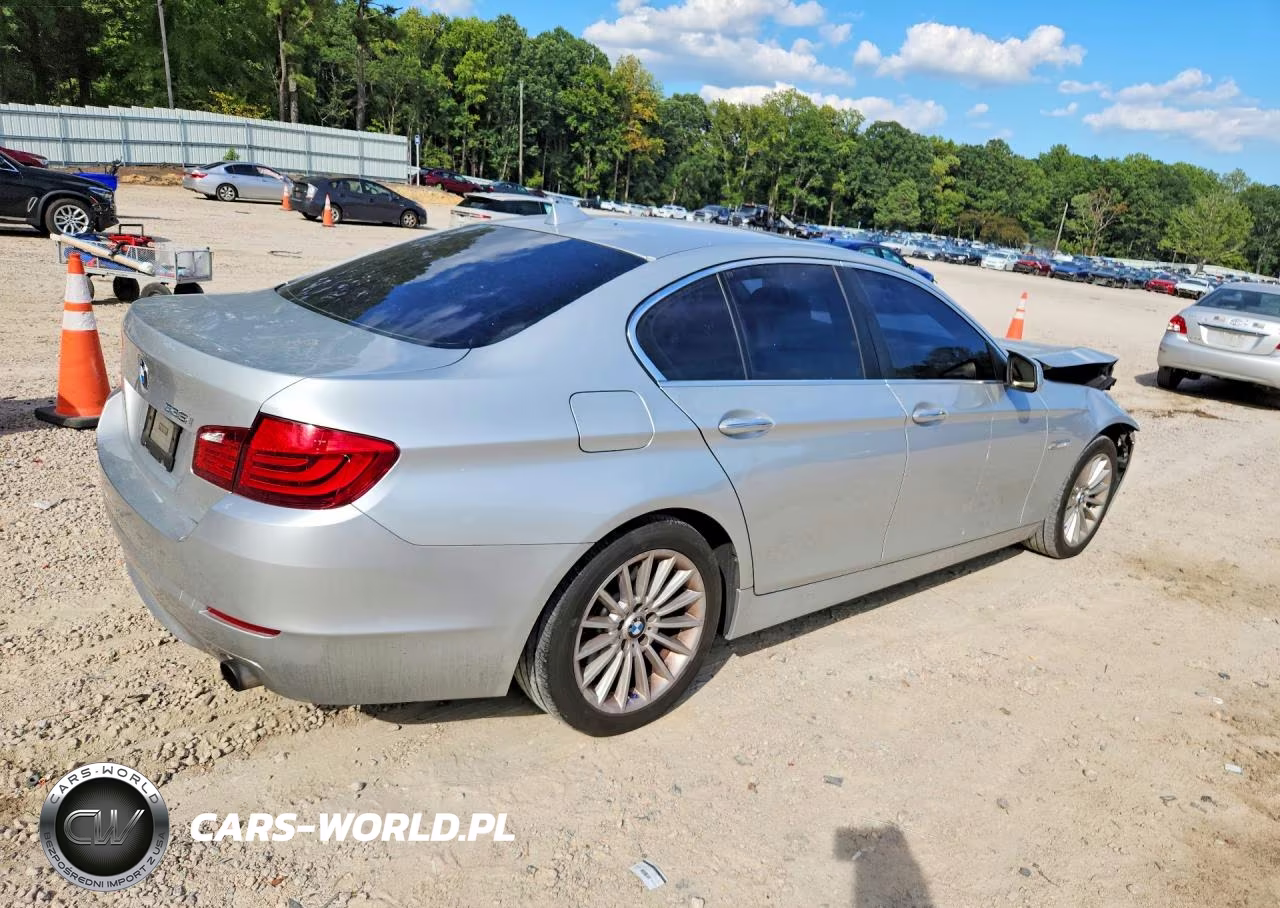 2013 BMW 535 I VIN:WBAFR7C55DC818941 - 3