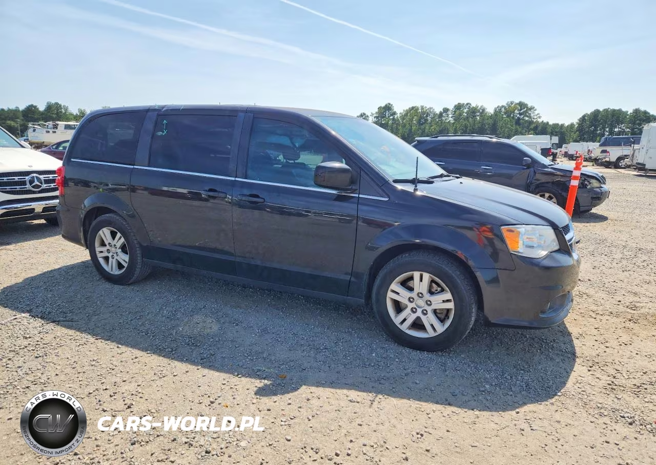 2019 Dodge Grand Caravan Sxt VIN:2C4RDGCG0KR771158 - 4