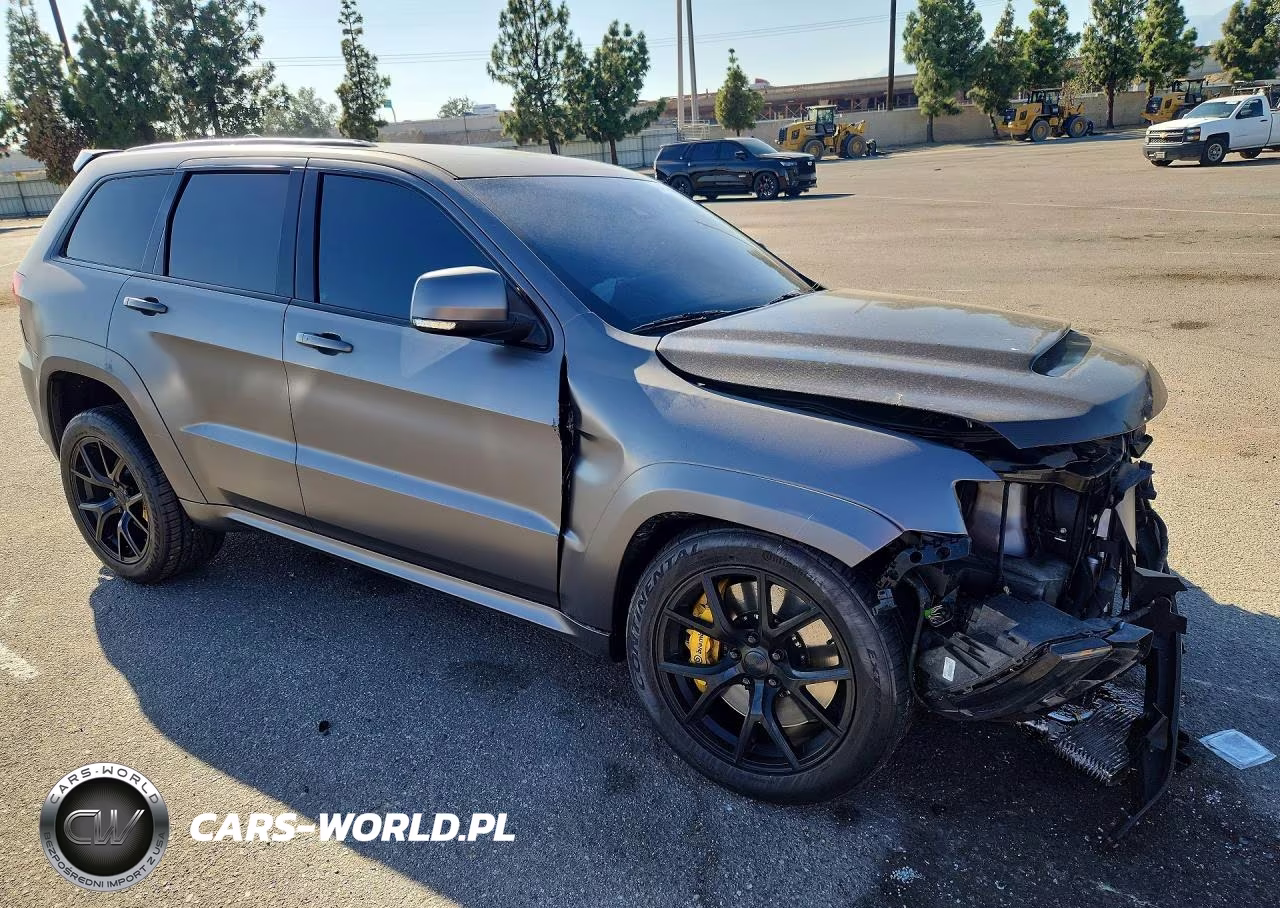 2018 Jeep Grand Cherokee Trackhawk VIN:1C4RJFN94JC315091 - 4