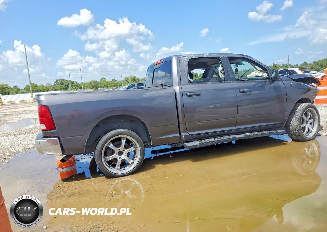 2020 Ram 1500 Classic Slt VIN:1C6RR6TT7LS112705 - 3