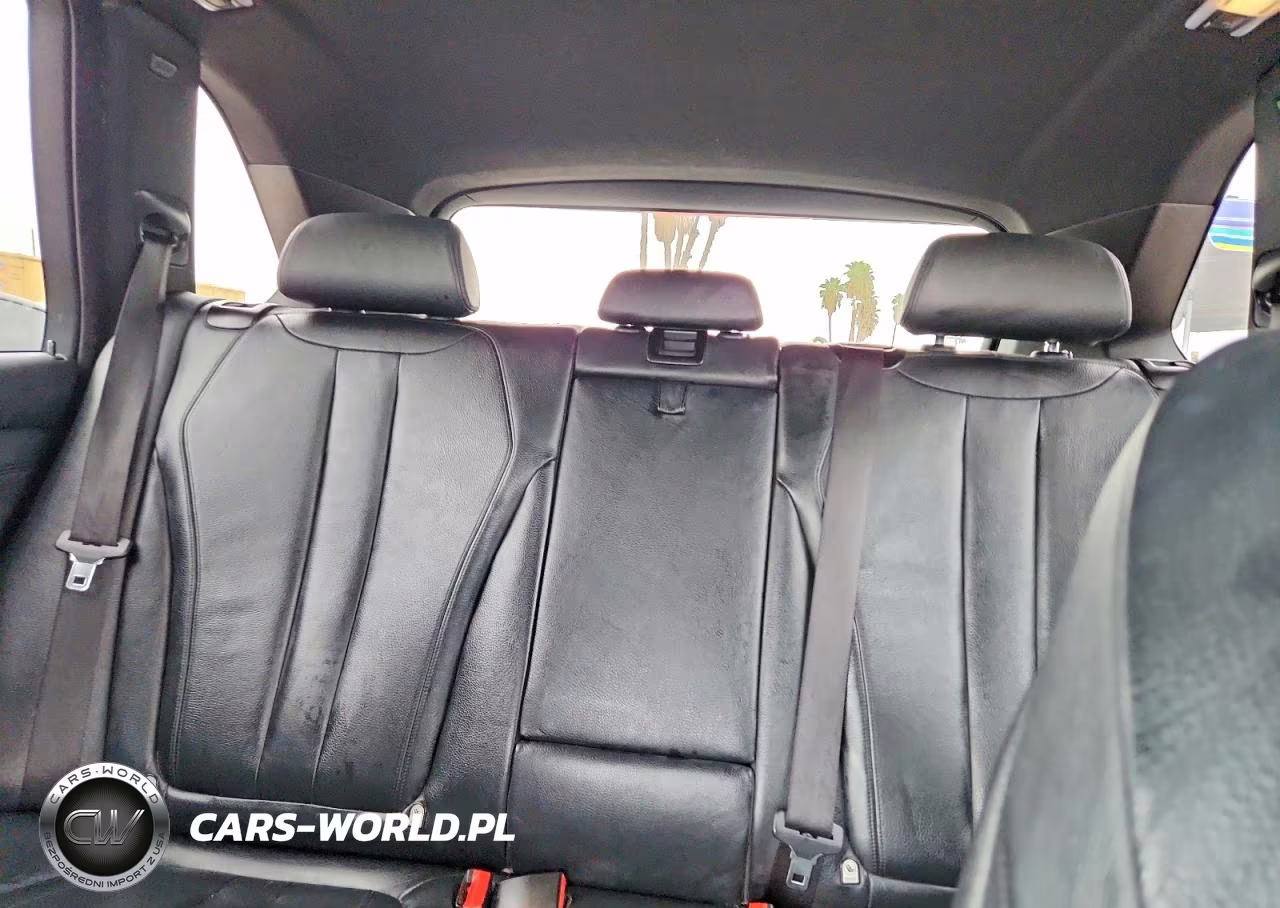 2014 BMW X5 VIN:5UXKR0C59E0C26469 - 10