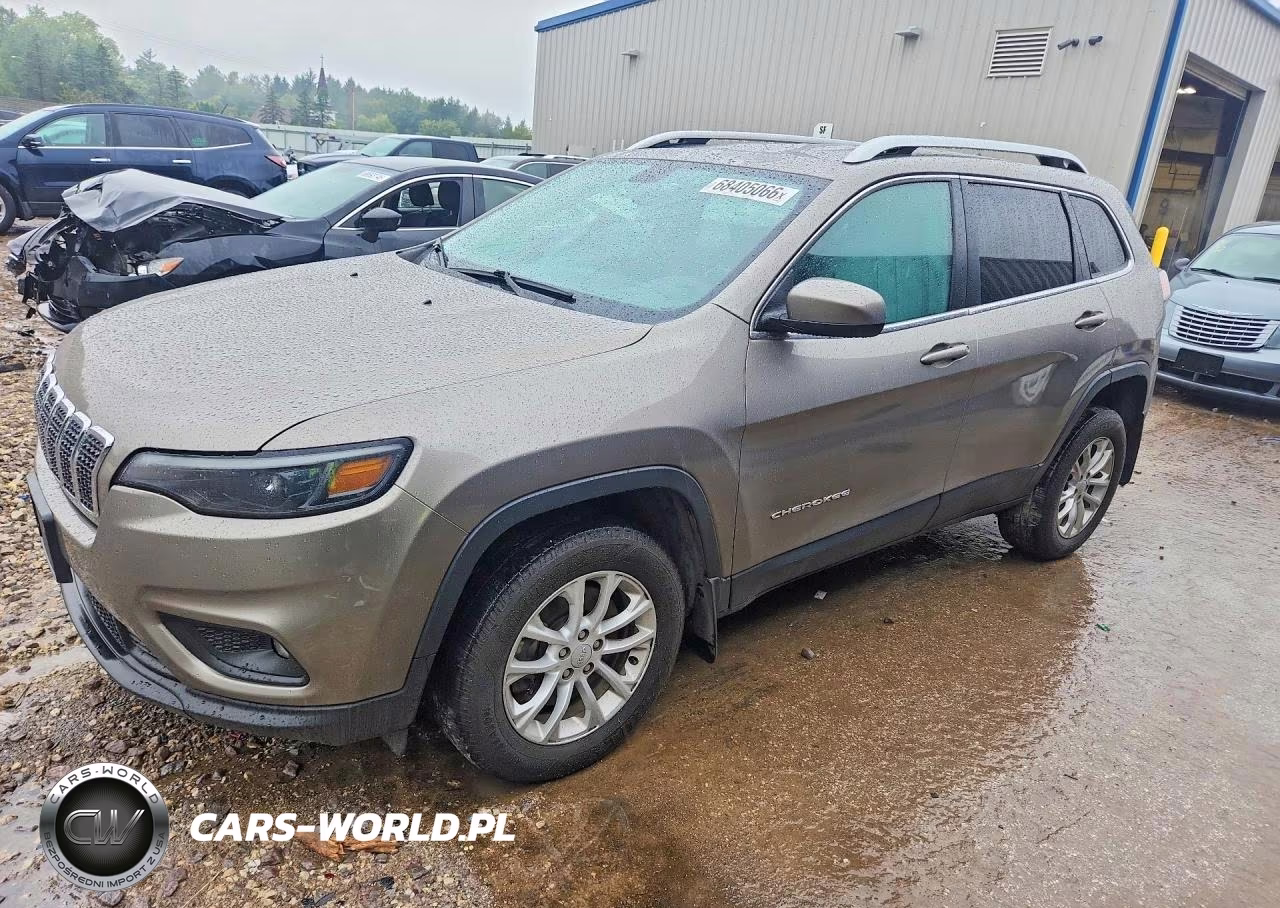 2019 Jeep Cherokee Latitude – zdjęcie 1 z 12