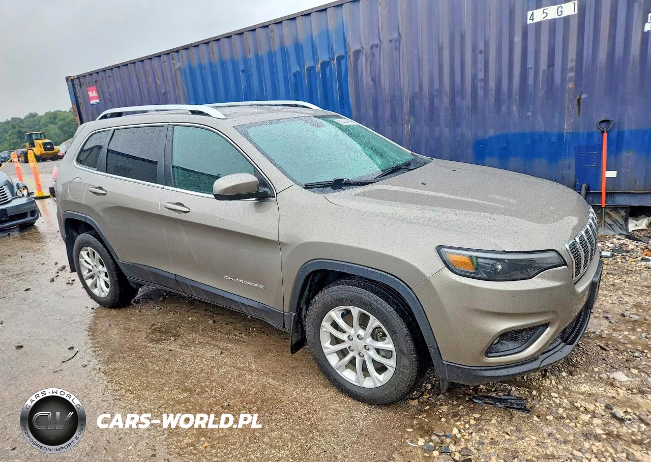 2019 Jeep Cherokee Latitude VIN:1C4PJMCX0KD371523 - 4