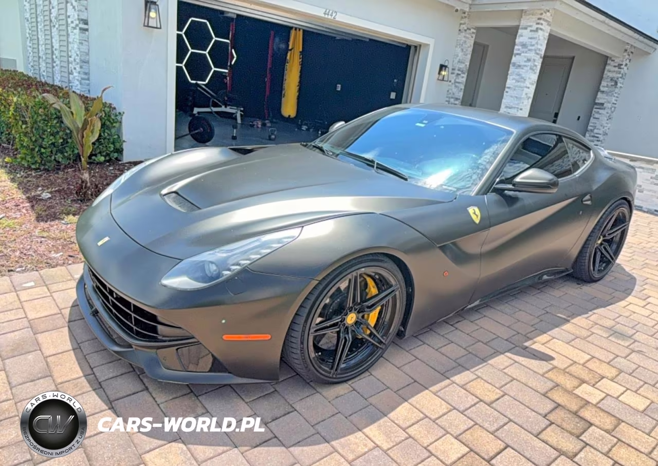 2015 Ferrari F12 Berlinetta VIN:ZFF74UFAXF0211808 - 2