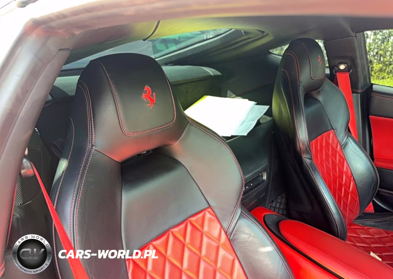 2015 Ferrari F12 Berlinetta VIN:ZFF74UFAXF0211808 - 6