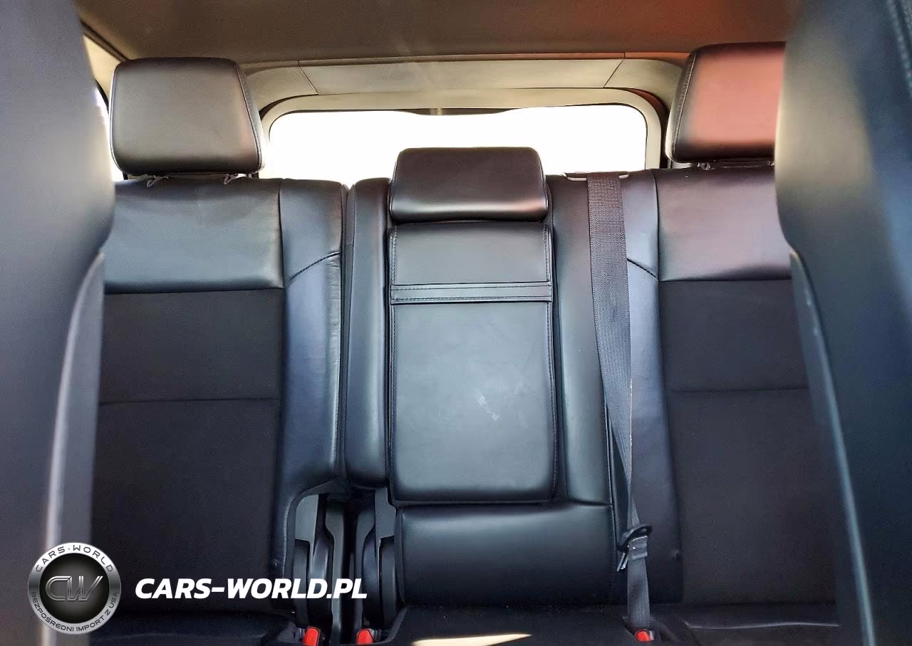2019 Jeep Grand Cherokee Laredo VIN:1C4RJFAG0KC546687 - 10