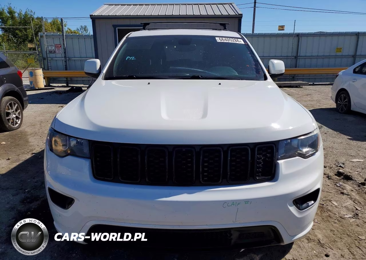 2019 Jeep Grand Cherokee Laredo VIN:1C4RJFAG0KC546687 - 5