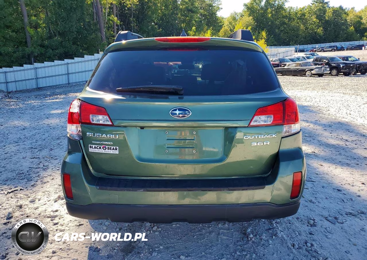 2011 Subaru Outback 3.6R Limited VIN:4S4BRDKC5B2431093 - 6