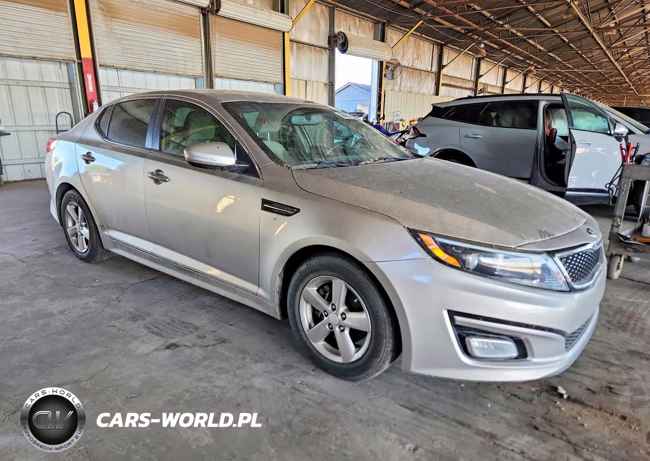 2014 Kia Optima Lx VIN:5XXGM4A71EG313991 - 4
