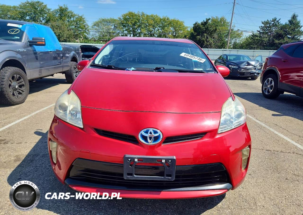 2015 Toyota Prius Four VIN:JTDKN3DU0F1948457 - 5