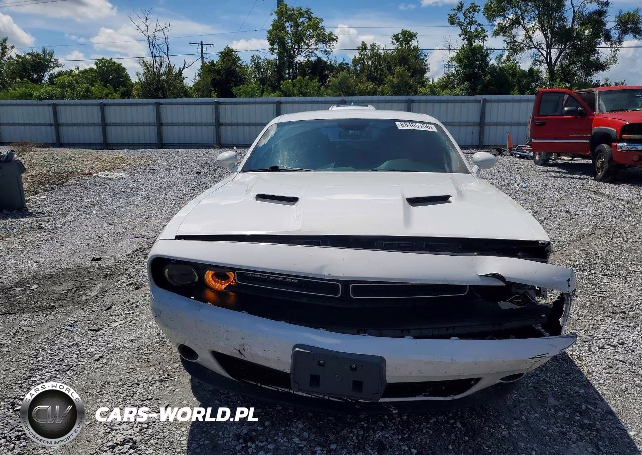 2019 Dodge Challenger Sxt VIN:2C3CDZGG6KH709057 - 5