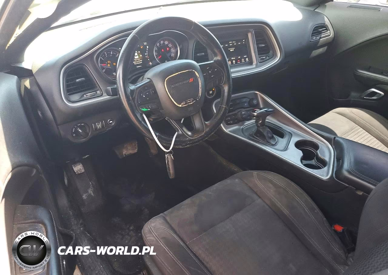 2019 Dodge Challenger Sxt VIN:2C3CDZGG6KH709057 - 8