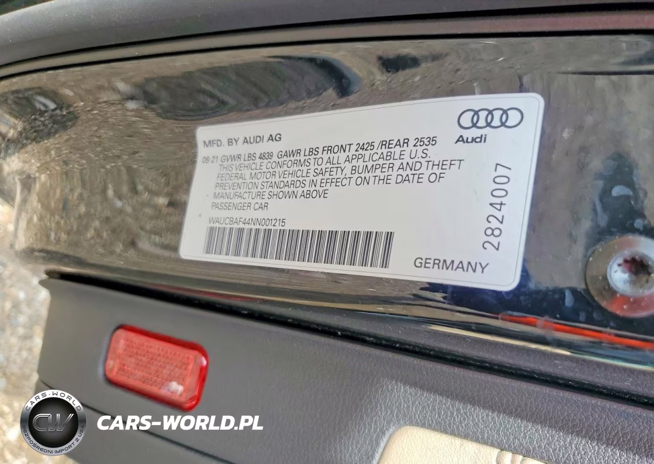 2022 Audi A4 Prestige 40 VIN:WAUCBAF44NN001215 - 12