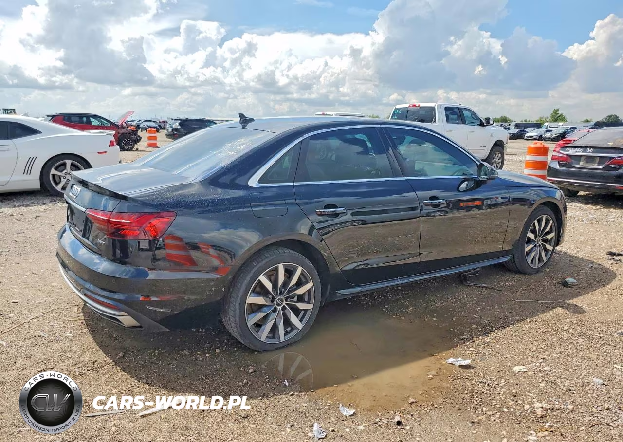 2022 Audi A4 Prestige 40 VIN:WAUCBAF44NN001215 - 3