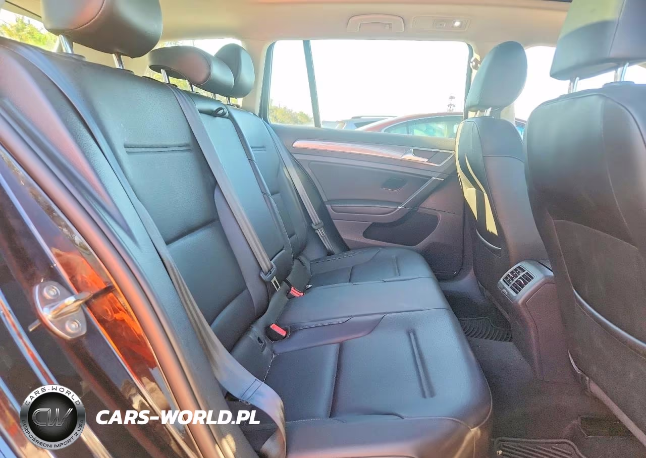 2019 Volkswagen Golf Alltrack S VIN:3VWH17AU5KM517284 - 10