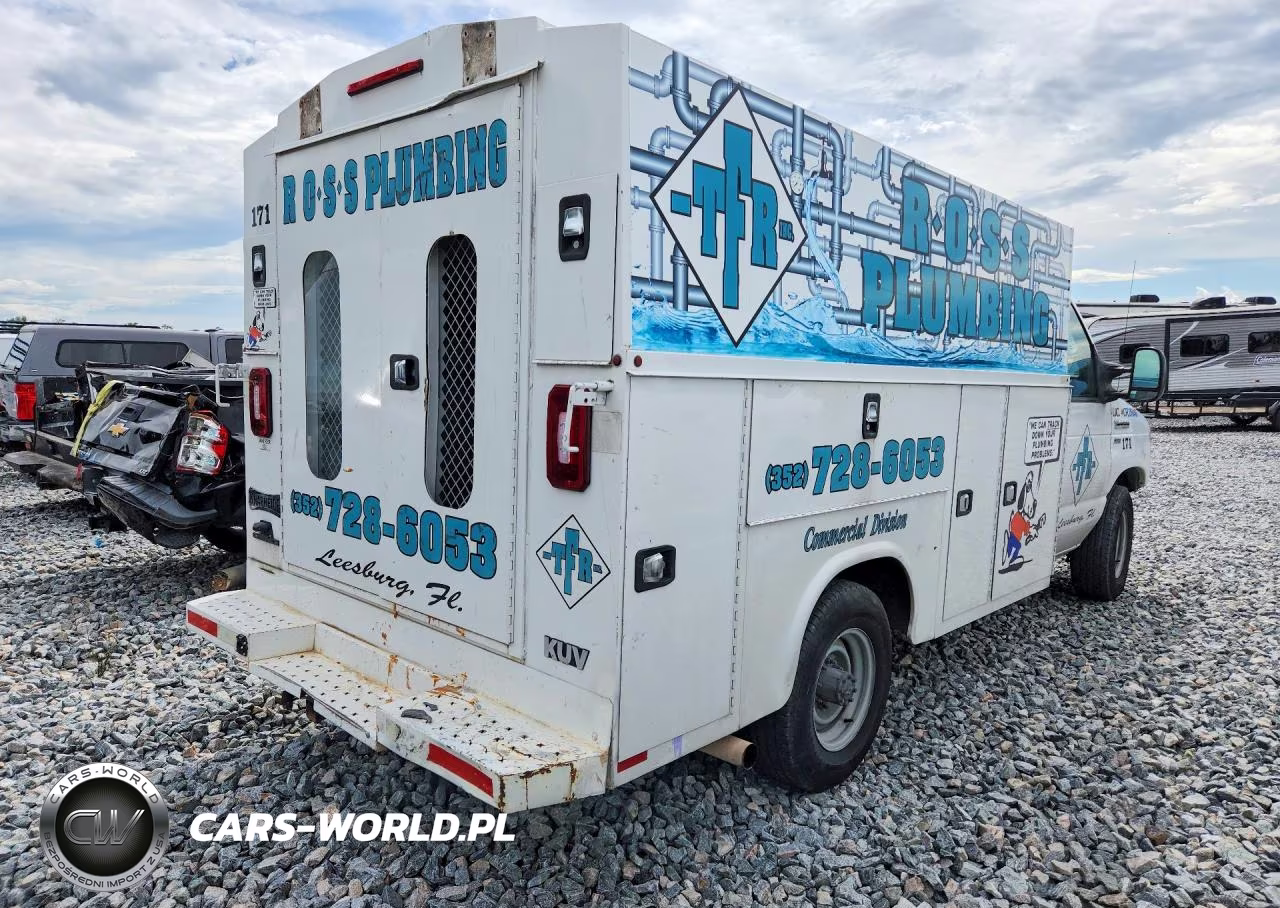 2018 Ford Econoline E350 Super Duty Cutaway Van VIN:1FDWE3F63JDC09201 - 3