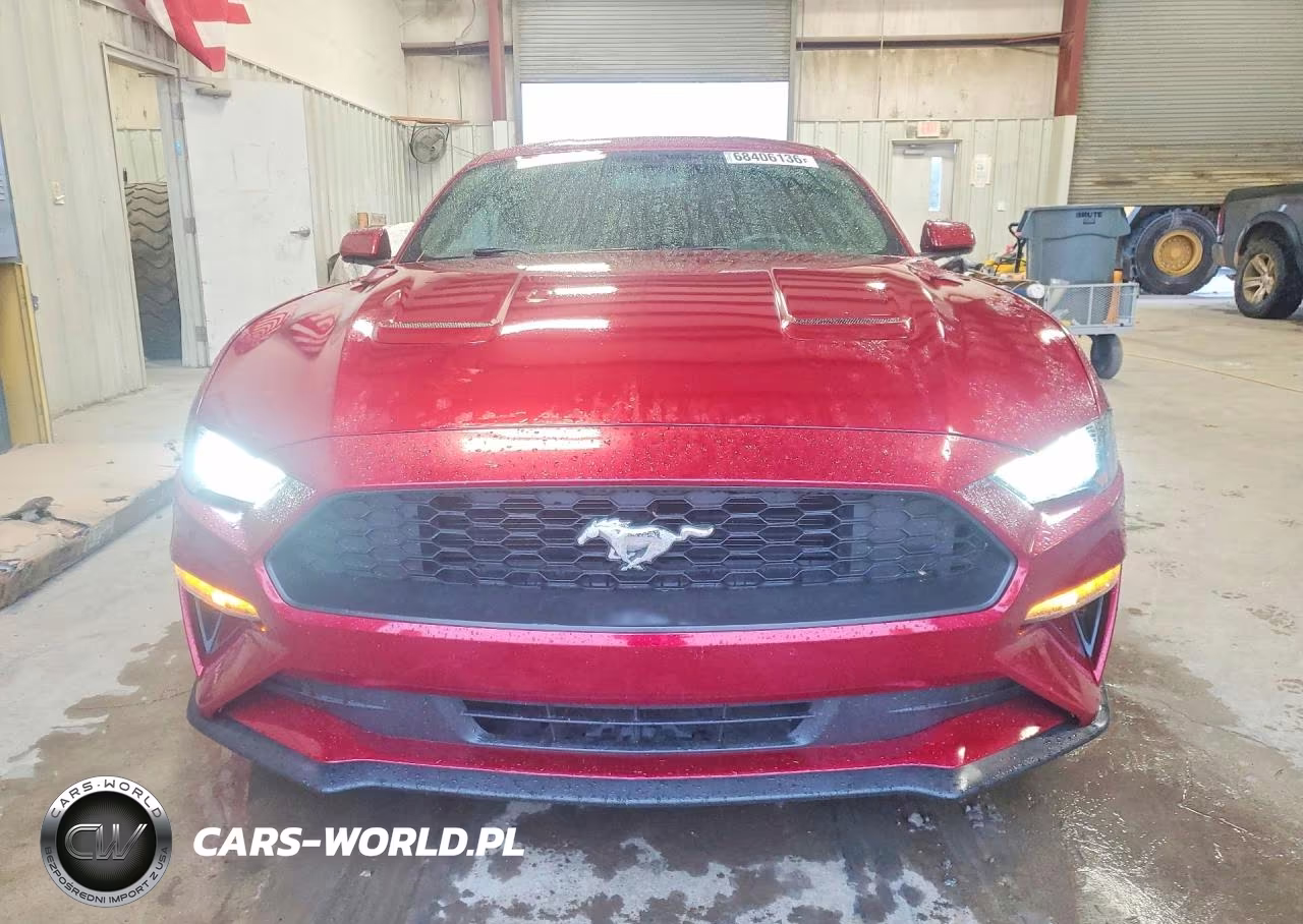 2018 Ford Mustang VIN:1FA6P8TH9J5181101 - 5