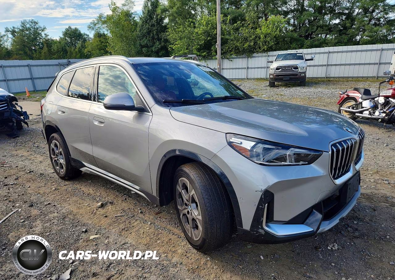2024 BMW X1 xDrive28I VIN:WBX73EF06R5Z09292 - 4