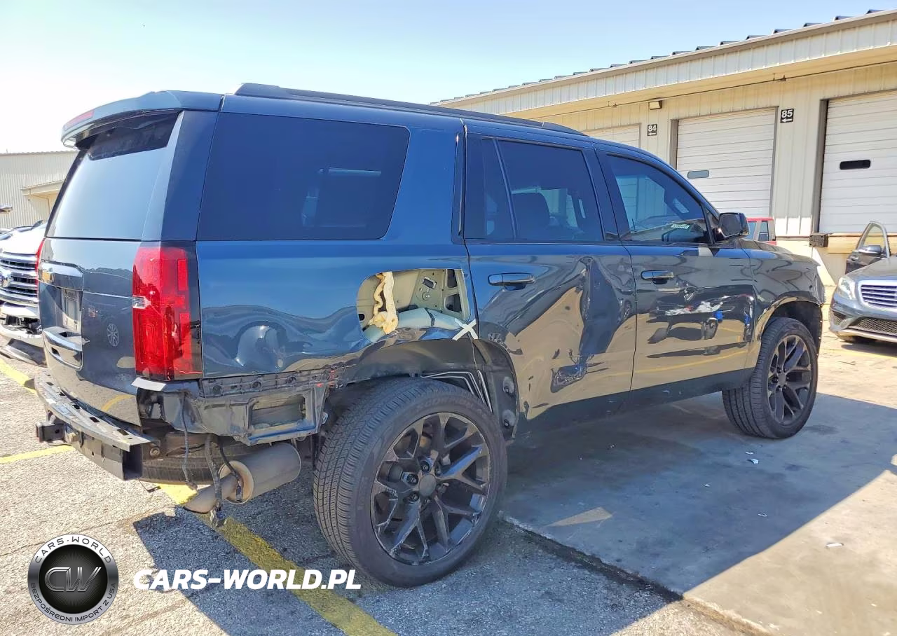 2019 Chevrolet Tahoe K1500 Lt VIN:1GNSKBKC5KR136782 - 3