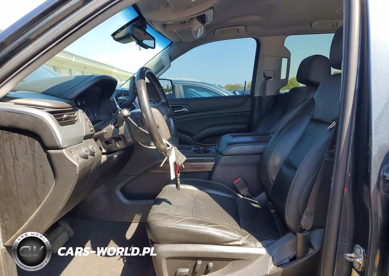 2019 Chevrolet Tahoe K1500 Lt VIN:1GNSKBKC5KR136782 - 7