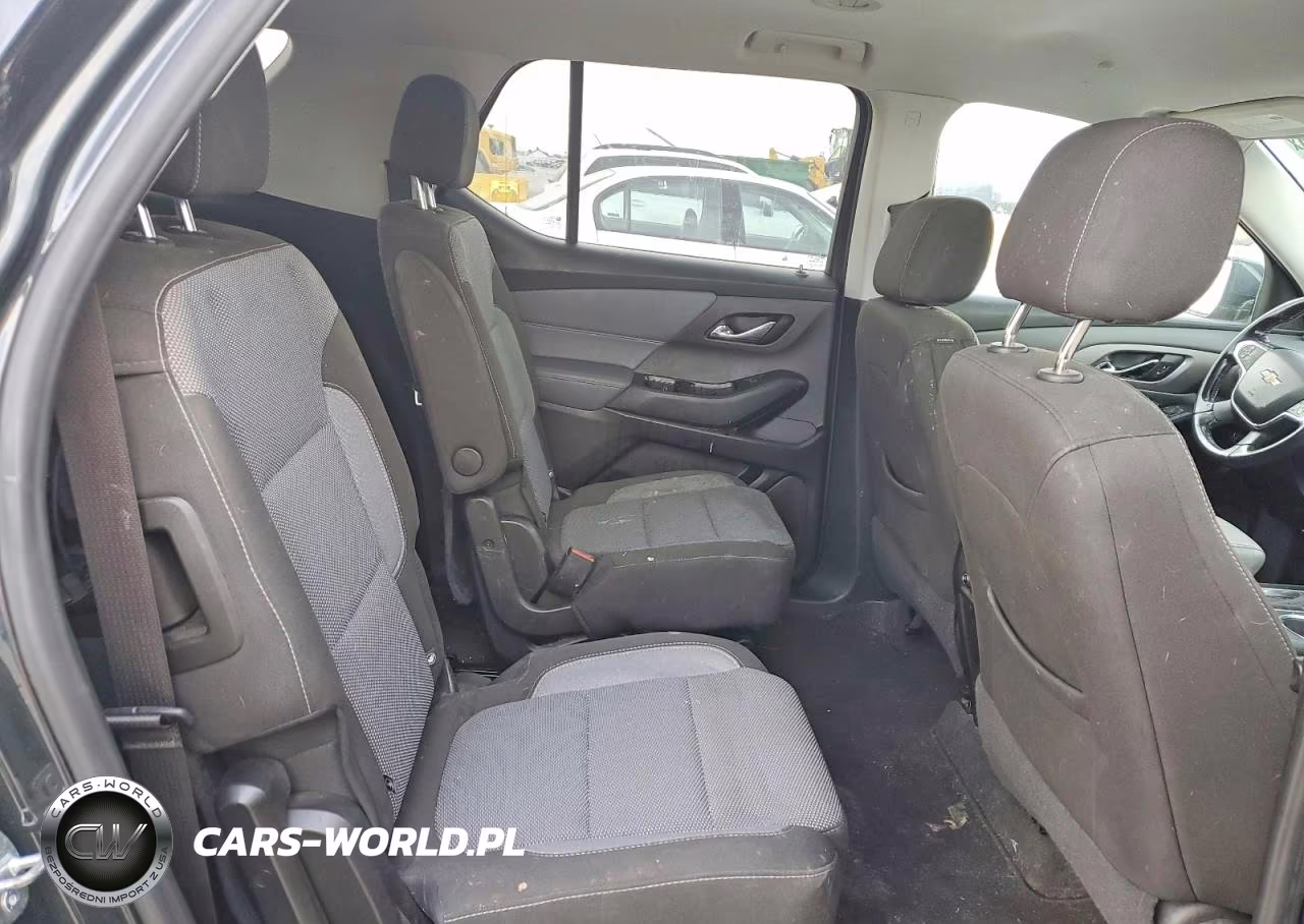 2019 Chevrolet Traverse Lt VIN:1GNEVGKWXKJ227525 - 11