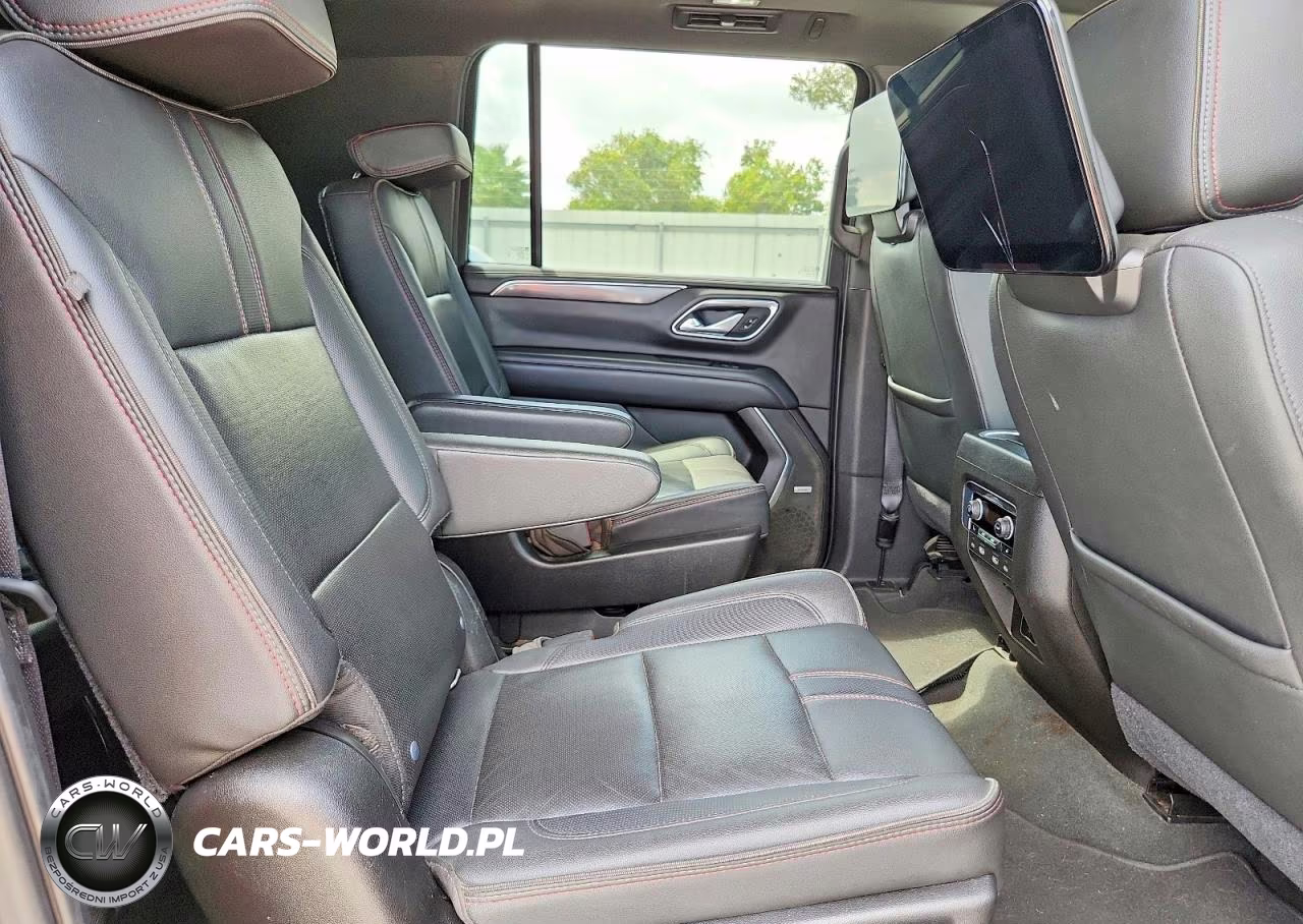 2021 Chevrolet Suburban C1500 Rst VIN:1GNSCEKD0MR225072 - 10