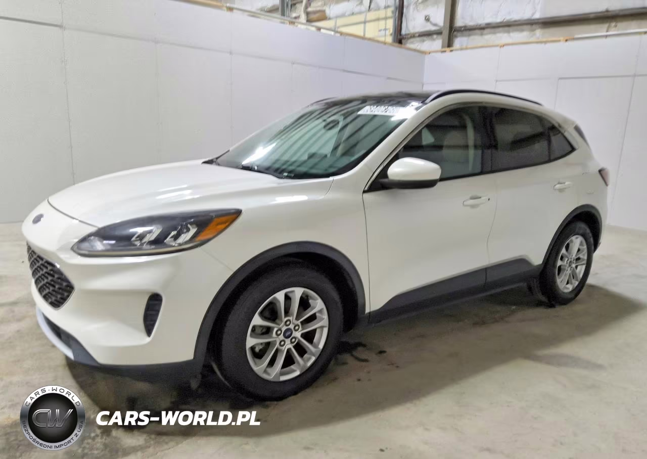 2020 Ford Escape Se