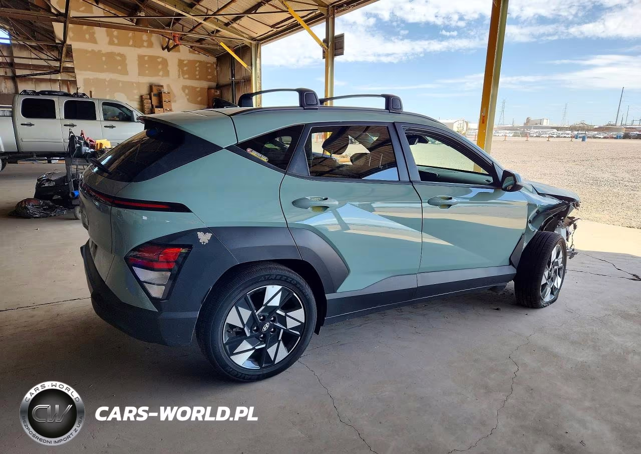 2025 Hyundai Kona Sel VIN:KM8HC3AB5SU335256 - 3