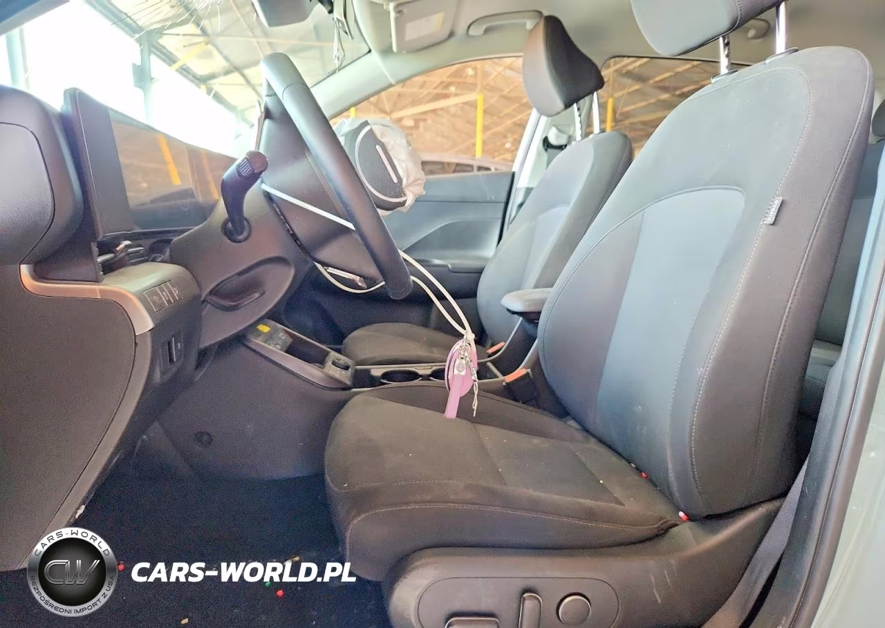 2025 Hyundai Kona Sel VIN:KM8HC3AB5SU335256 - 7