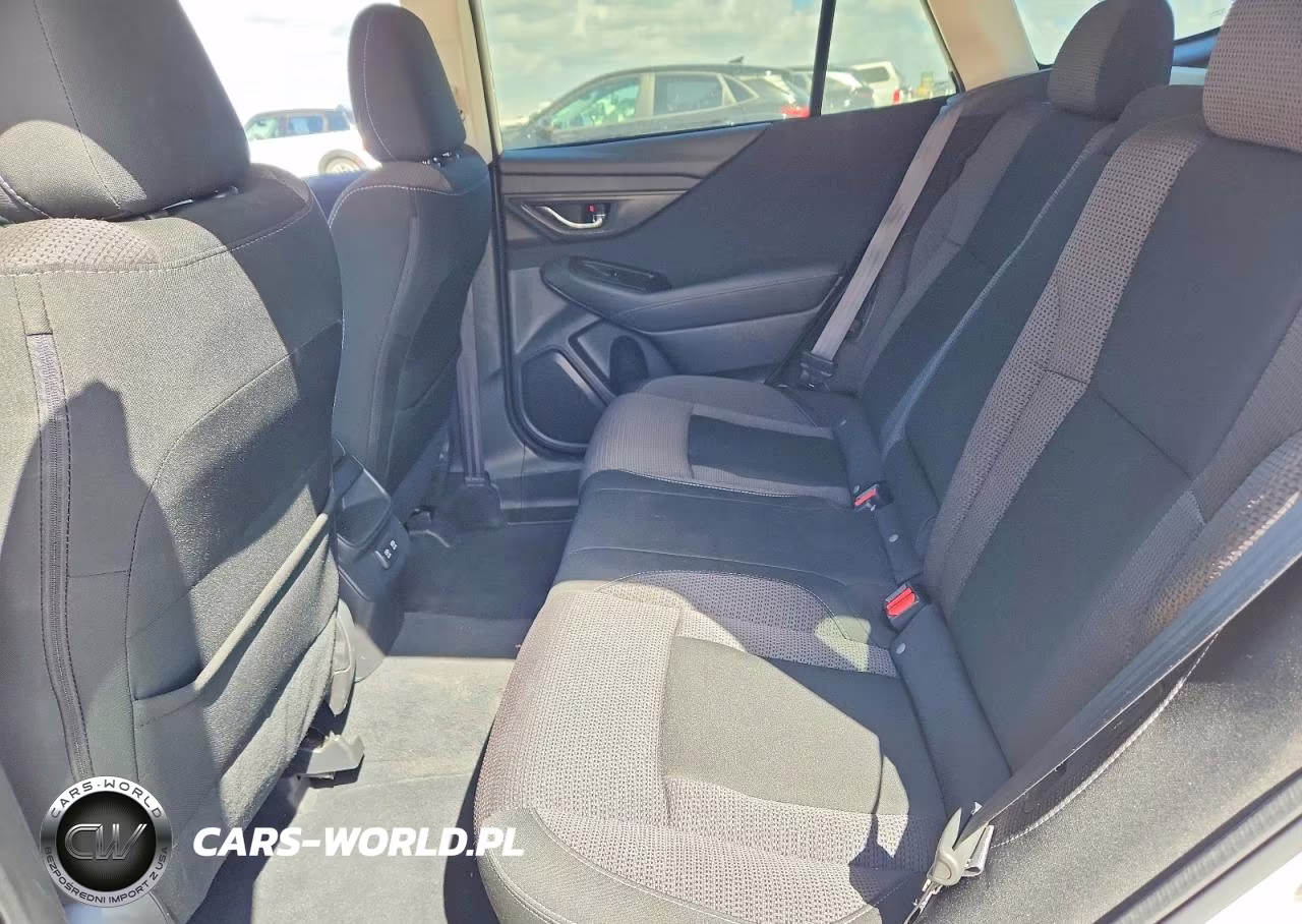 2021 Subaru Outback Premium VIN:4S4BTADC4M3224320 - 10