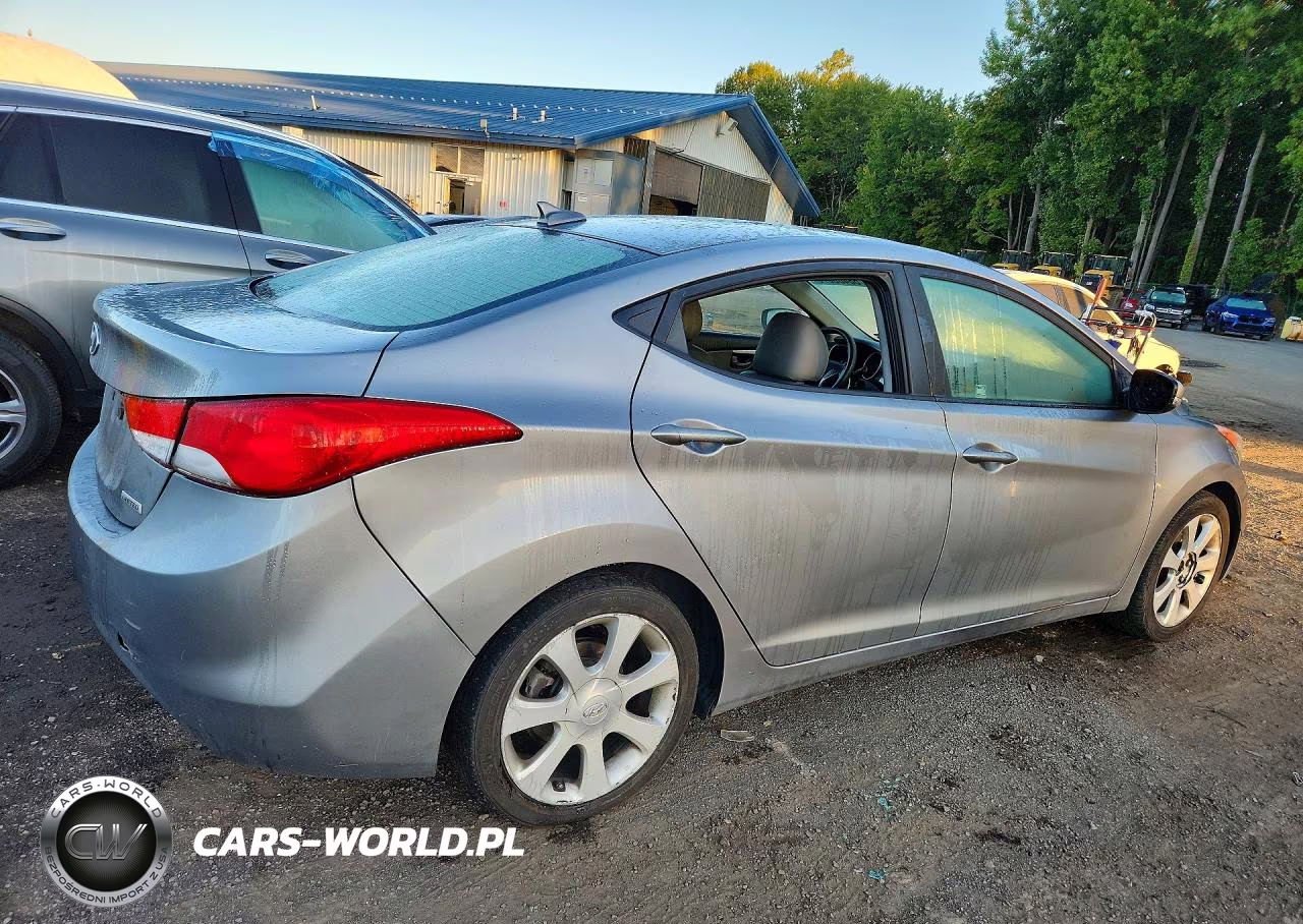 2013 Hyundai Elantra Limited VIN:KMHDH4AE0DU531060 - 3