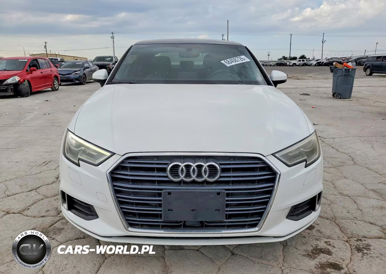 2018 Audi A3 2.0T Premium-2.0T Tech Premium VIN:WAUAUGFF1J1010977 - 5