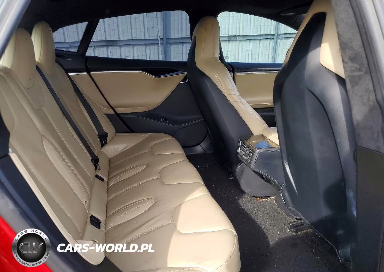 2015 Tesla Model S 70D VIN:5YJSA1S24FF085977 - 10