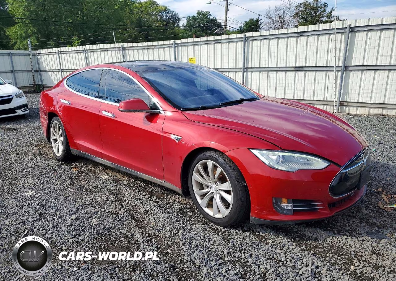 2015 Tesla Model S 70D VIN:5YJSA1S24FF085977 - 4