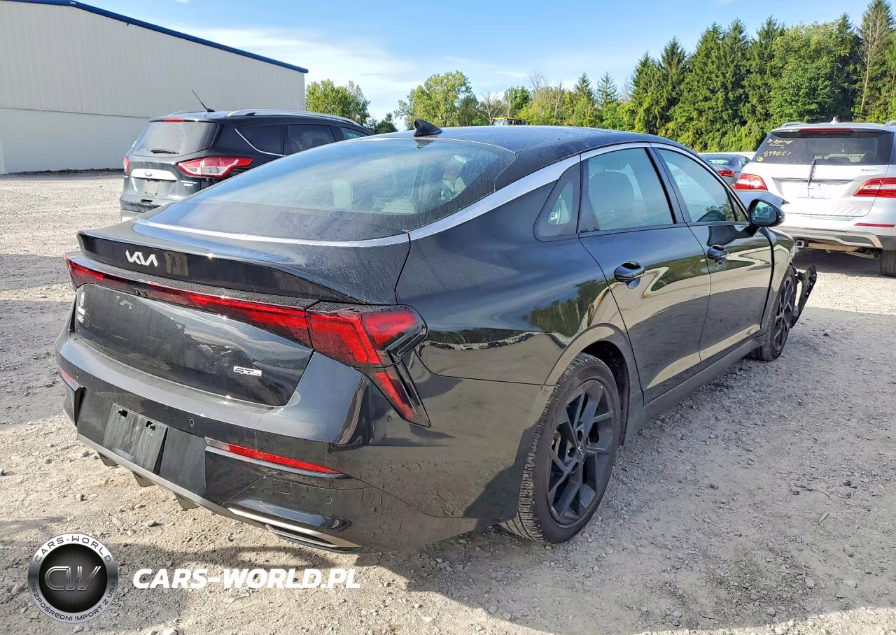 2026 Kia K5 Gt Line VIN:KNAG64J75T5430739 - 3