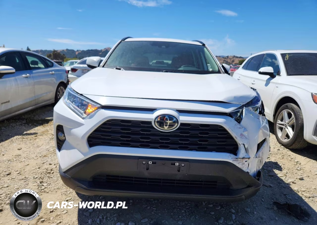2021 Toyota Rav4 Xle VIN:2T3P1RFV3MC203860 - 5