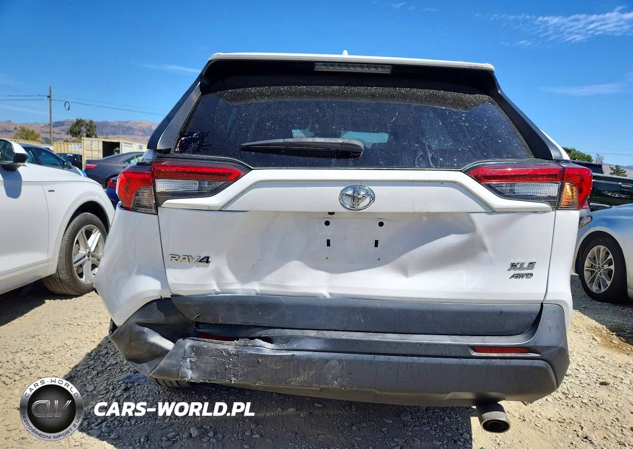 2021 Toyota Rav4 Xle VIN:2T3P1RFV3MC203860 - 6