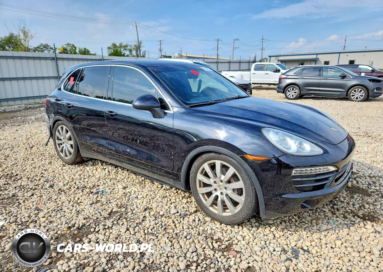 2013 Porsche Cayenne S VIN:WP1AB2A24DLA84112 - 4