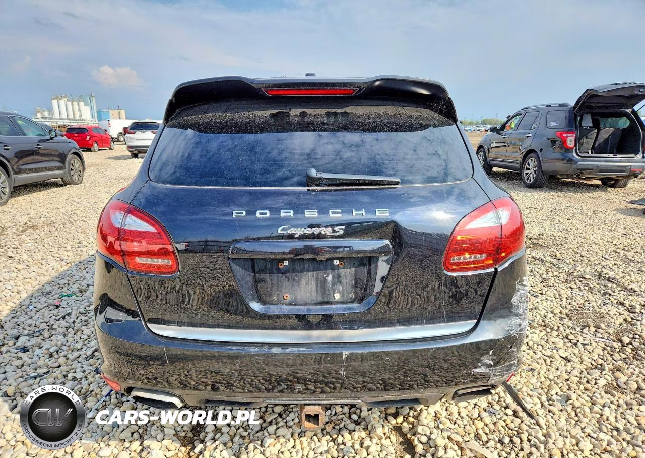 2013 Porsche Cayenne S VIN:WP1AB2A24DLA84112 - 6