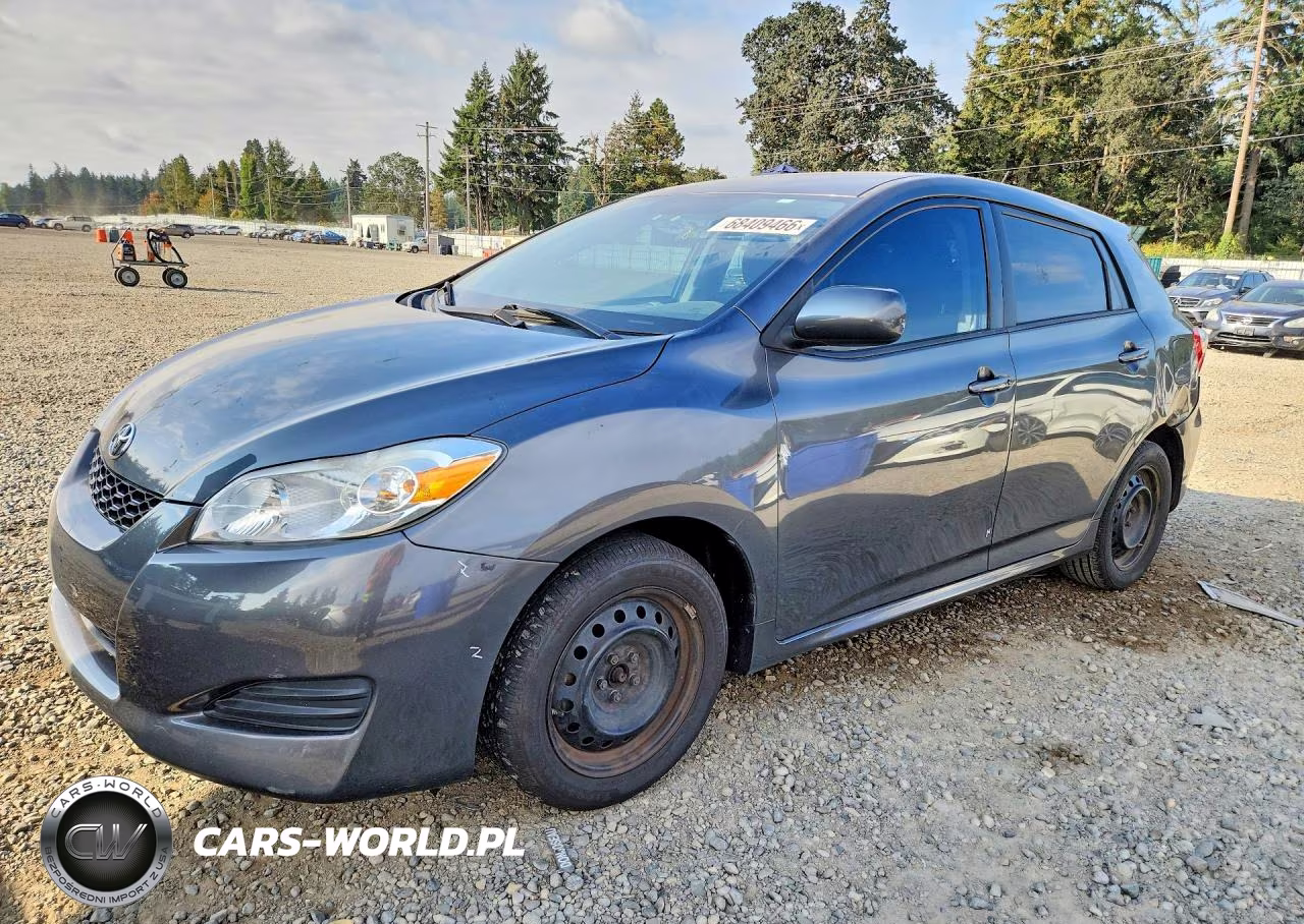2010 Toyota Matrix Base