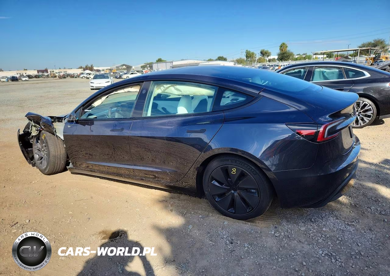 2026 Tesla Model 3 VIN:5YJ3E1EA5TF135518 - 2