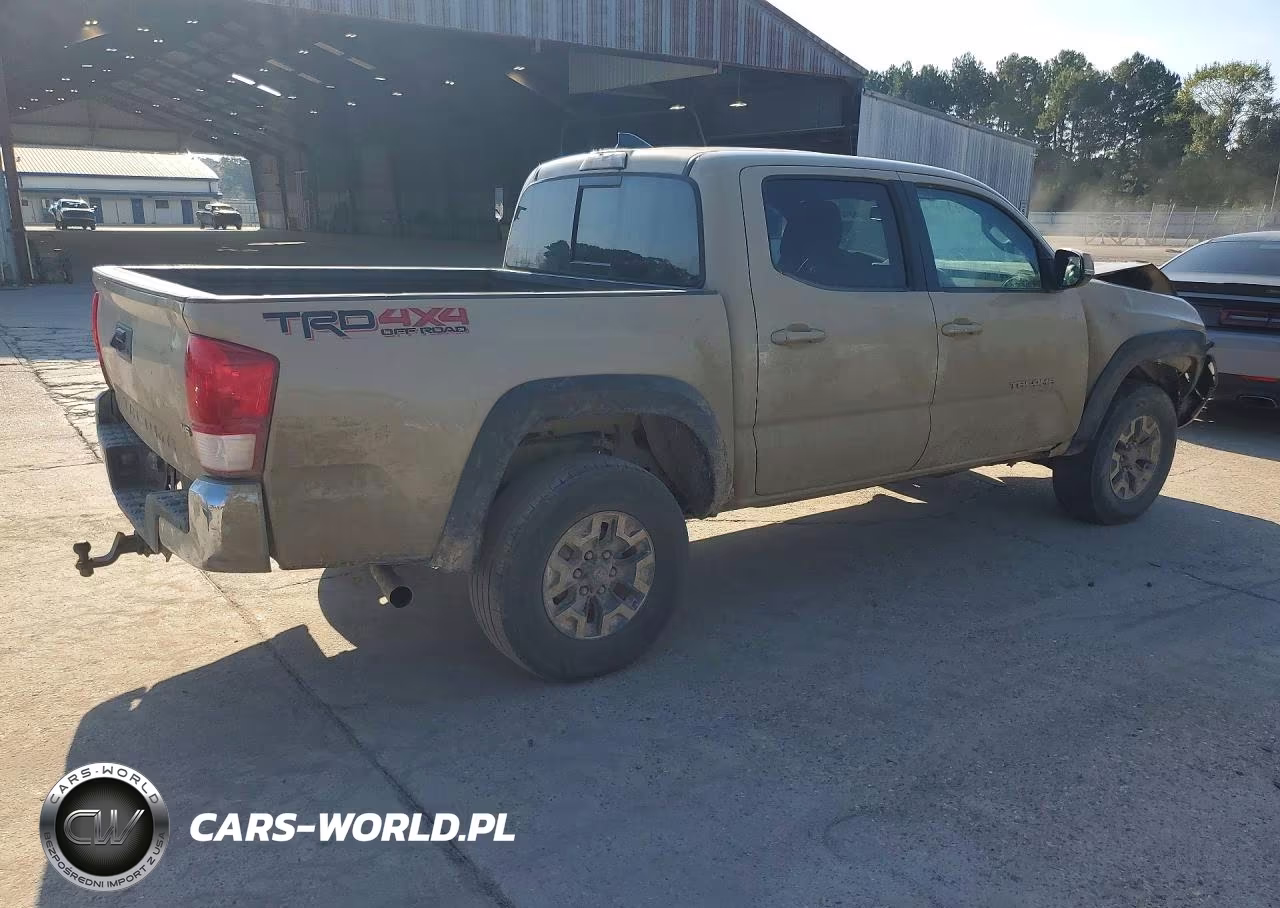 2017 Toyota Tacoma Trd Off-Road VIN:5TFCZ5AN0HX077951 - 3