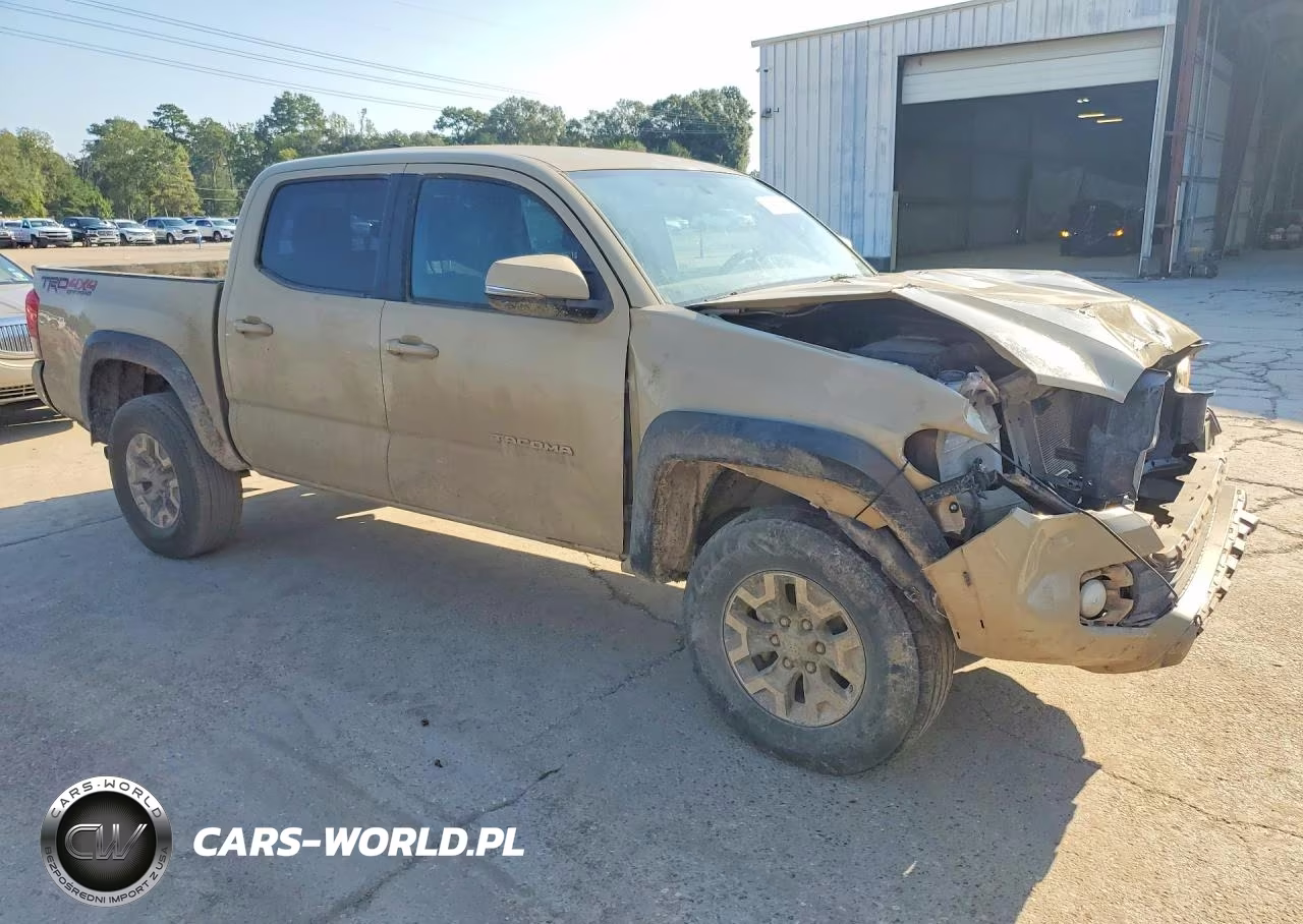 2017 Toyota Tacoma Trd Off-Road VIN:5TFCZ5AN0HX077951 - 4