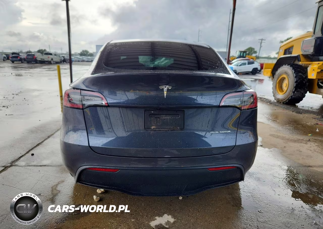 2022 Tesla Model Y VIN:7SAYGDEE5NA008176 - 6