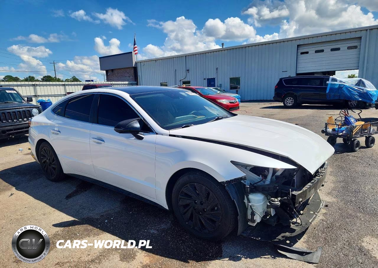 2022 Hyundai Sonata Hybrid Limited VIN:KMHL54JJXNA039074 - 4