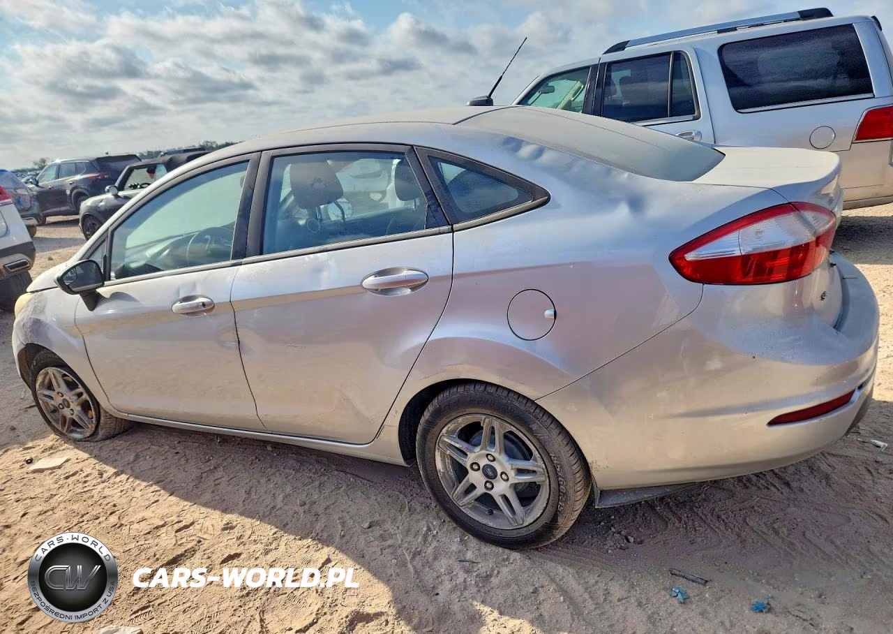 2018 Ford Fiesta Se VIN:3FADP4BJ4JM112542 - 2